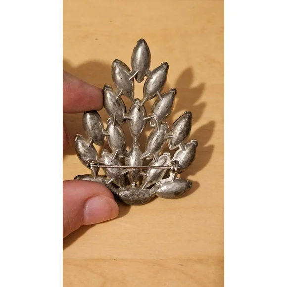 Vintage unsigned royal blue navette brooch - Picture 6 of 9